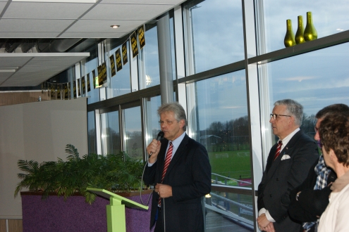 Burgervader spreekt de zaal toe