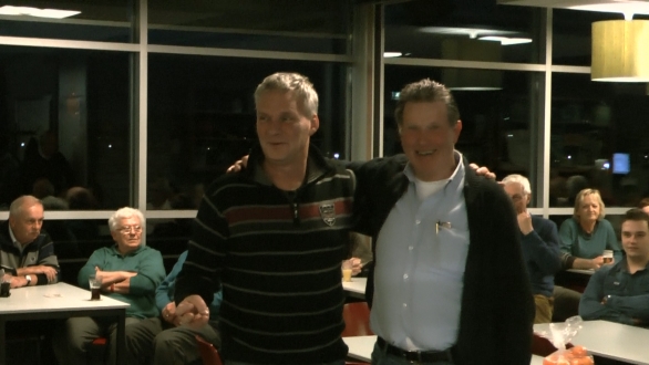 De kampioenen van het koppelklaverjassen 2015