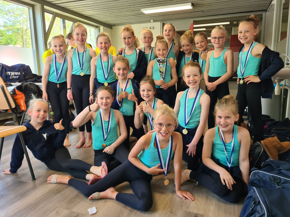 O.a. met prachtige optredens tijdens Dance2, finaleplaatsen voor NK Showdance en 2e plaats op bondskampioenschap jazzdans!