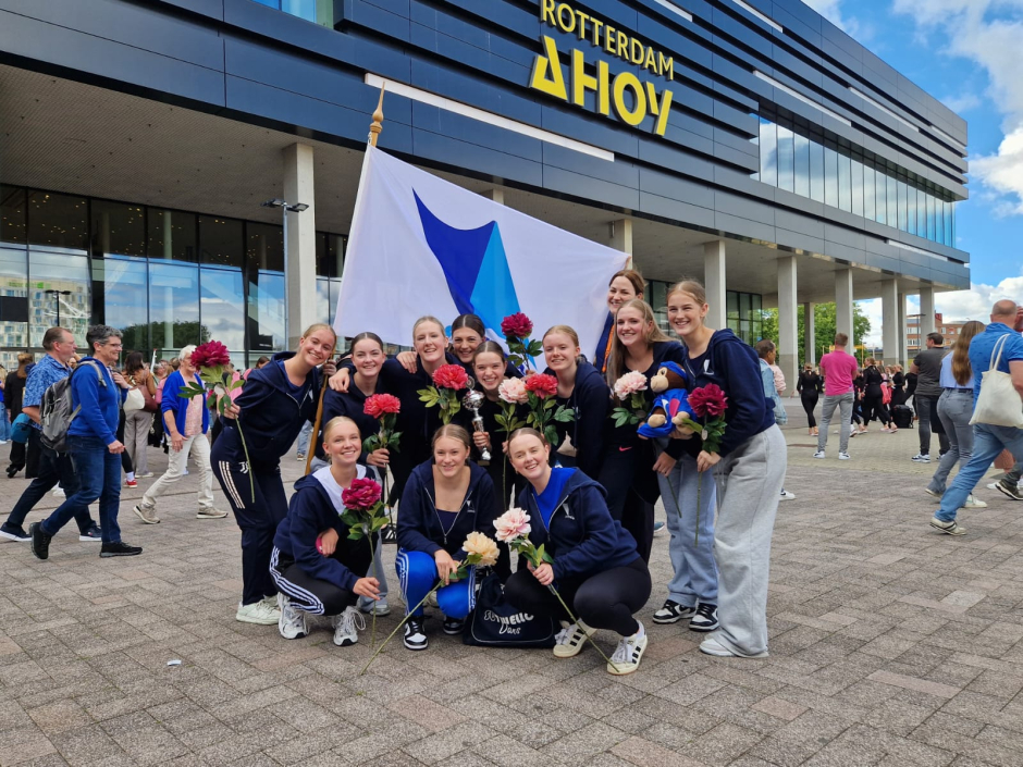 Op zaterdag 22 juni jl. was het zover voor SV Twello Dans: de finale van het NK Jazzdans in Ahoy Rotterdam.